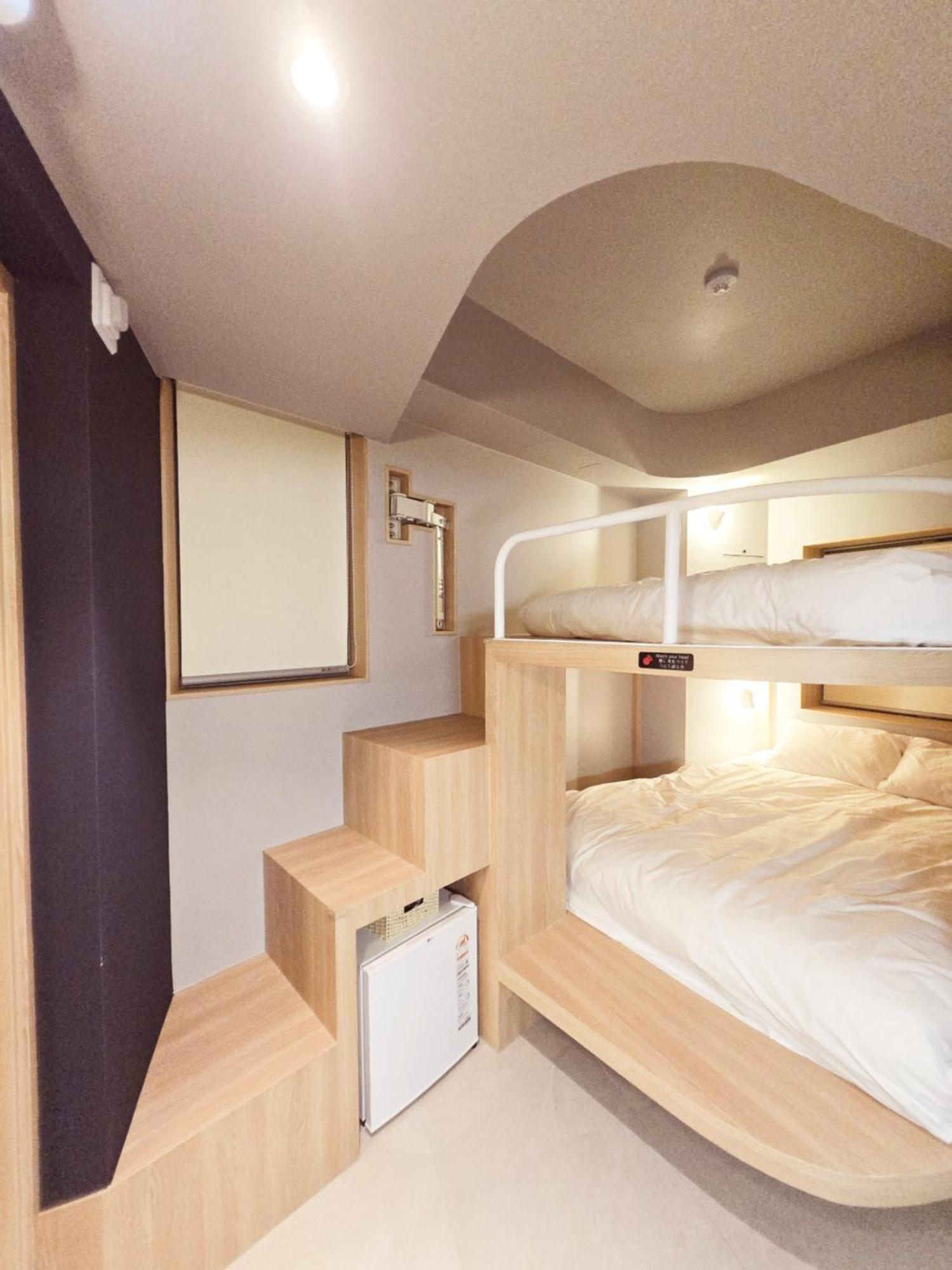 Uhoostay Myeongdong Guesthouse Сеул Экстерьер фото